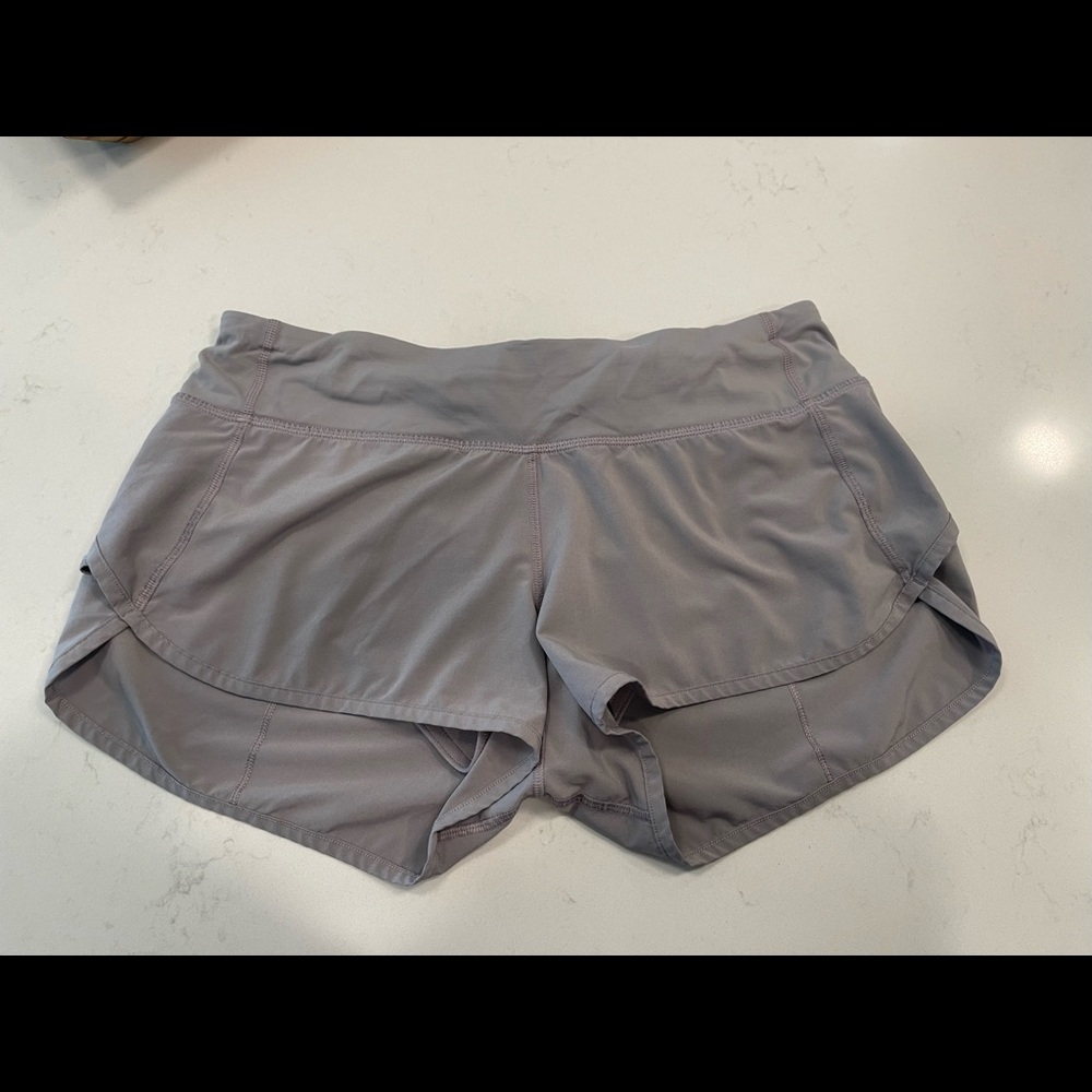 Lululemon shorts size 6
